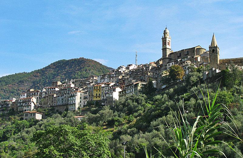 Een prachtig uitzicht op vakantiebestemming Molini di Triora