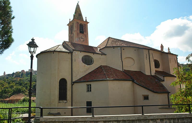 Een kerk in Diano San Pietro, LiguriÃ«