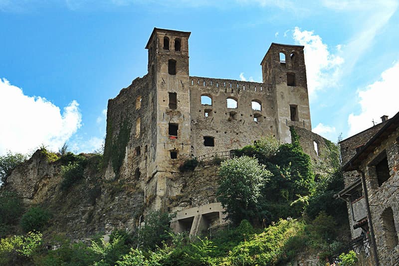 Een kasteel van Dorian Dolceacqua, in LiguriÃ«