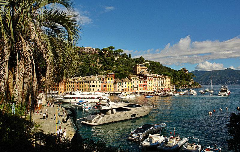 Schilderachtige uitzicht op de vakantiebestemming van Portofino
