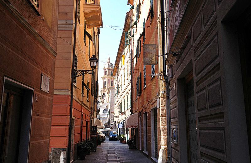 Een romantische straat van Rapallo
