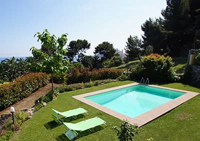 Villa Paradiso - vakantiehuis met zwembad in Ligurië