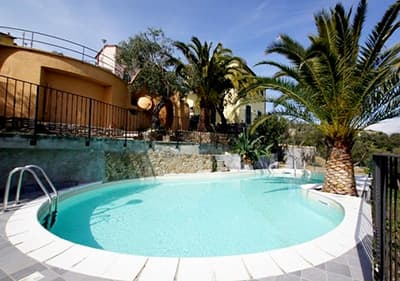 Villetta Teresa - vakantiehuis met zwembad in Ligurië