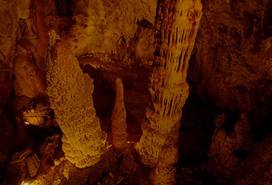 Verken de unieke grotten van Toirano